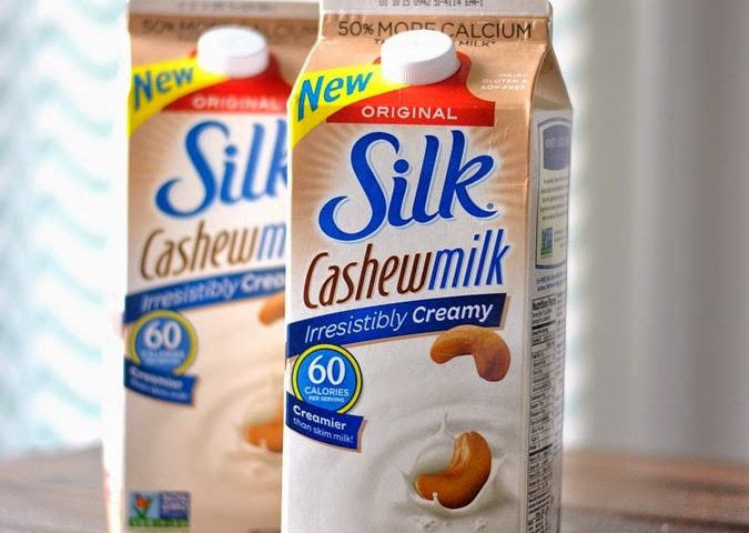 The Ultimate Guide to Non-Dairy Milk