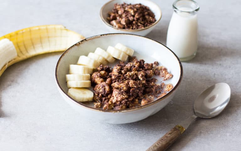 Chunky Banana Granola