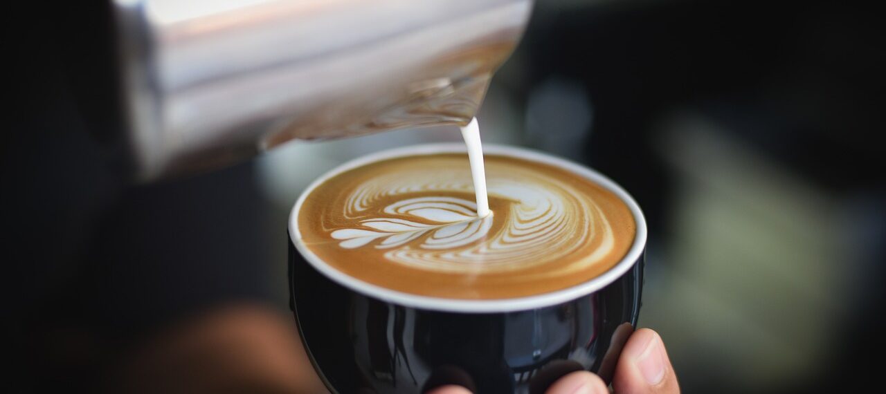 New Report: Which Coffee Shops Are the Best and Worst for Vegans?