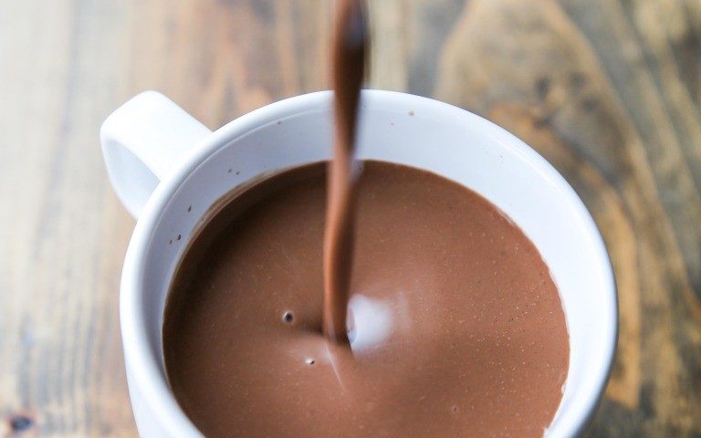 8 Vegan Drinks to Keep You Warm This Winter