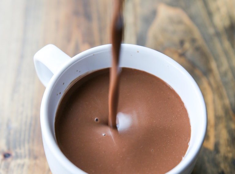 8 Vegan Drinks to Keep You Warm This Winter