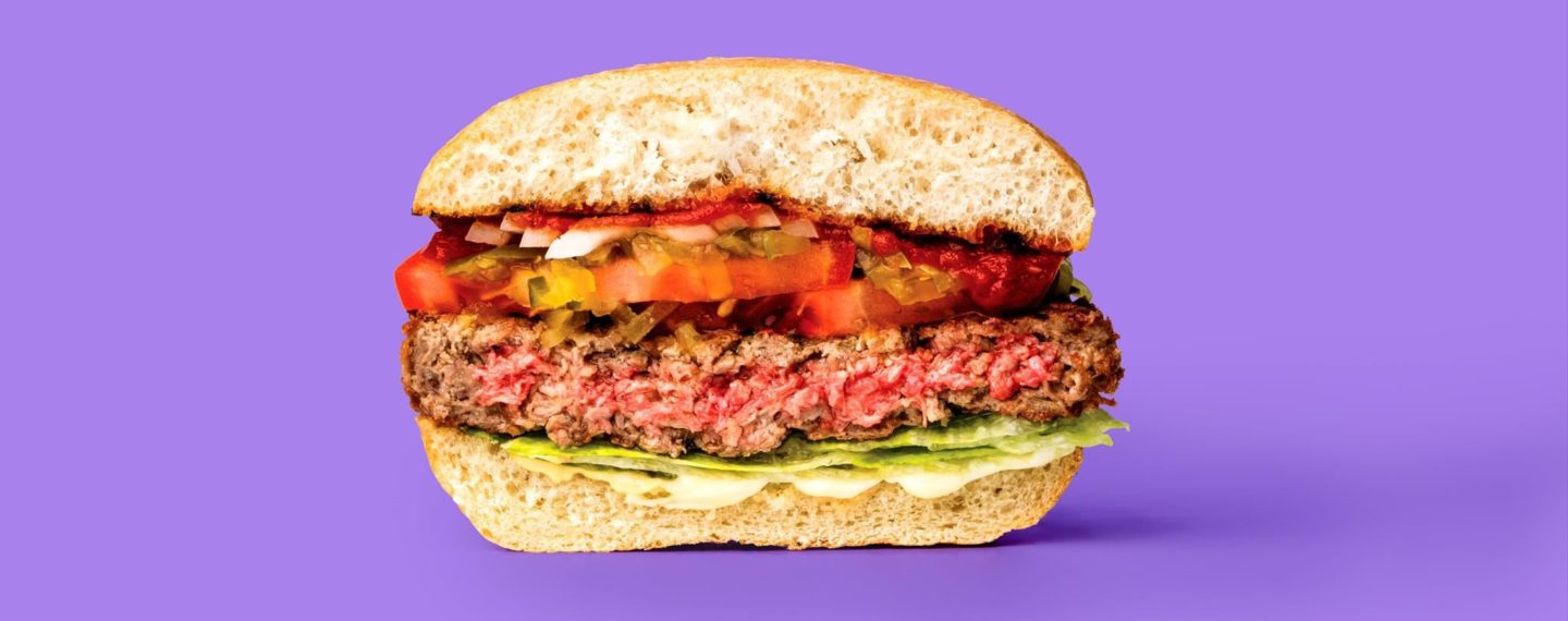 Red Robin Announces Plan to Launch Impossible Burger at 570 Locations