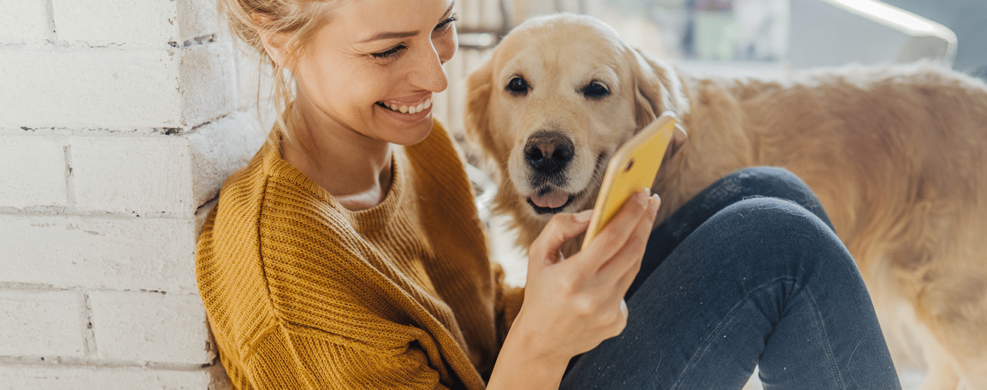 12 Vegan-Friendly Apps Every Plant-Based Eater Needs on Their Phone